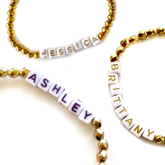 Ashely Personalized  Beaded Bracelets - Picture 2 of 8